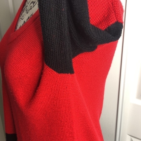 Vince Camuto Red Black Block Lightweight Sweater XS - Picture 3 of 6